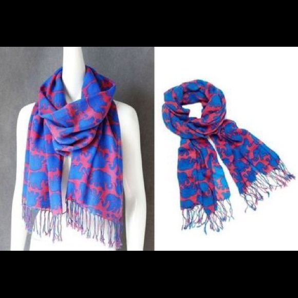 Lilly Pulitzer Cashmere/Silk Elephant Murfee Scarf - Picture 7 of 7